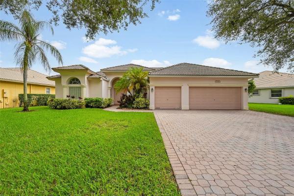 5045 NW 57th Way, Coral Springs, Florida 33067, image 1