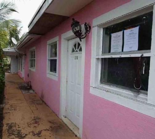 Pompano Beach No HOA, 312 NE 4th St, Pompano Beach, Florida 33060, image 1