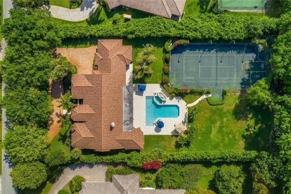 Long Lake Estates, 8208 Twin Lake Dr, Boca Raton, Florida 33496, image 1