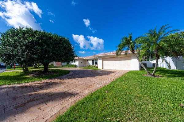 Golf Estates, 4731 NE 29th Ave, Fort Lauderdale, Florida 33308, image 1