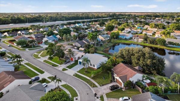 Countrywood, 7867 Ridgewood Dr, Lake Worth, Florida 33467, image 2