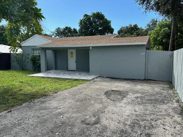 Pine Tree Park, 1440 SW 30th St, Fort Lauderdale, Florida 33315, image 1