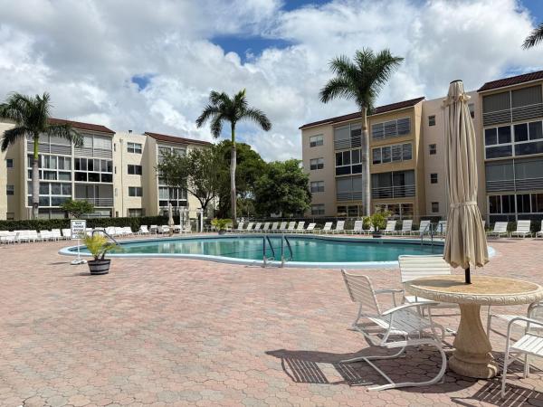 Somerset, 2851 Somerset Dr #316, Lauderdale Lakes, Florida 33311, image 1