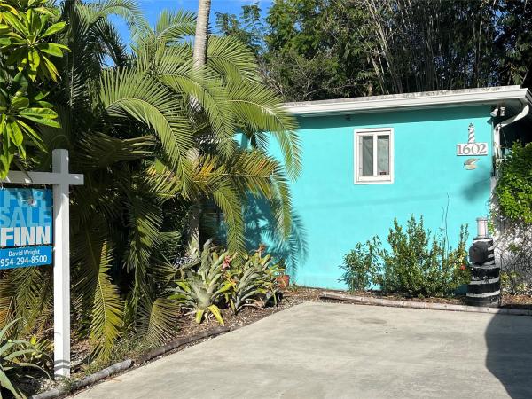 Placido Place, 1602 NE 1st Ave, Fort Lauderdale, Florida 33305, image 1
