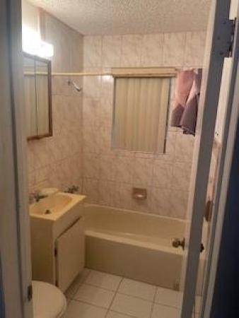 Acme Gulfair, 2477 NW 101st St, West Little River, Florida 33147, image 1