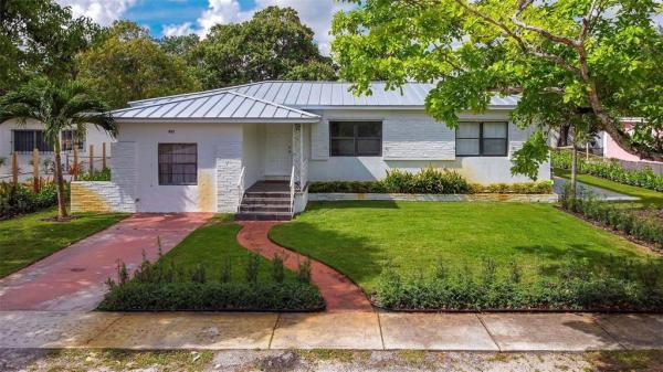 Alhambra Heights, 425 NW 122nd St, North Miami, Florida 33168, image 1