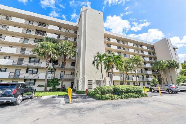 The Palms Of Deer Creek, 2430 Deer Creek Country Club Blvd #406, Deerfield Beach, Florida 33442, image 1