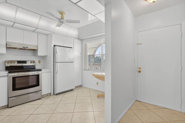Portofino Village, 3204 Portofino Pt #D4, Coconut Creek, Florida 33066, image 1