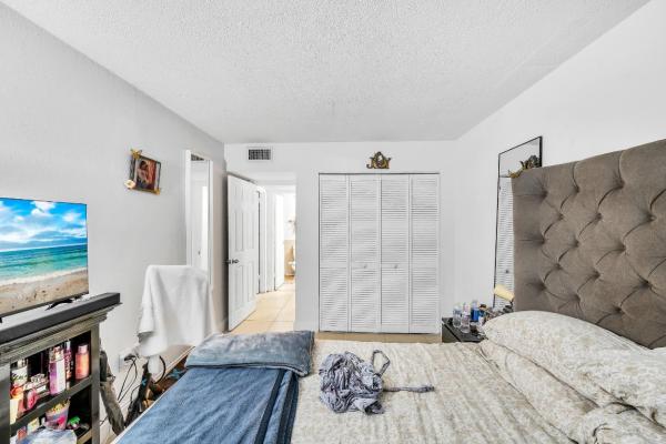 Bayview Palms, 1800 Sans Souci Blvd #304, North Miami, Florida 33181, image 1
