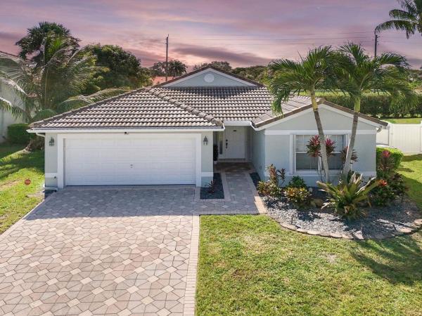 Grande Palms, 8260 Palm Gate Dr, Boynton Beach, Florida 33436, image 1