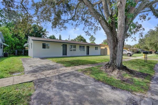 Summertime Isles, 9454 SW 51st St, Cooper City, Florida 33328, image 1