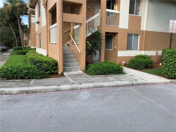 The Colonnades, 755 NW 92nd Ave, Plantation, Florida 33324, image 1