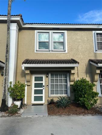 Pelican Pointe, 711 SW 122nd Ave, Pembroke Pines, Florida 33025, image 1