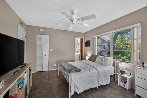 Lauderdale Oaks, 2901 NW 47th Ter #245A, Lauderdale Lakes, Florida 33313, image 3