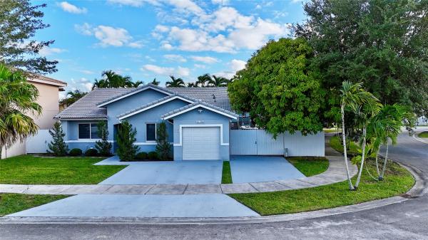 15788 SW 77th St, Miami, Florida 33193, image 1
