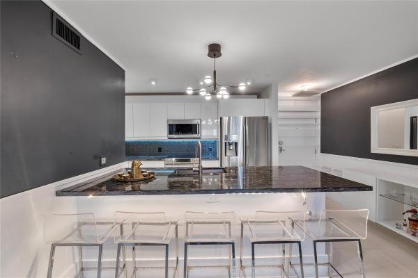 Manor Grove Village, 119 NE 19th Ct #114, Wilton Manors, Florida 33305, image 1