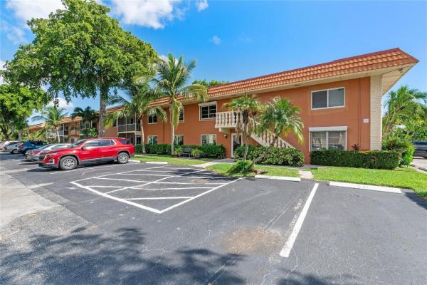 Manor Grove Village, 119 NE 19th Ct #114, Wilton Manors, Florida 33305, image 1