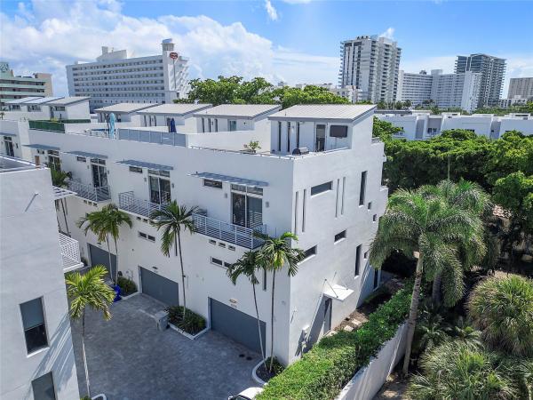 Palm Cove Lofts, 3270 NE 15th St, Pompano Beach, Florida 33062, image 1