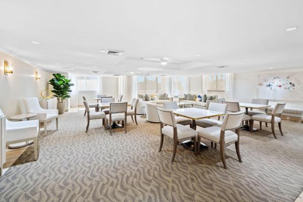 The Vue, 2011 N Ocean Blvd #206, Fort Lauderdale, Florida 33305, image 2
