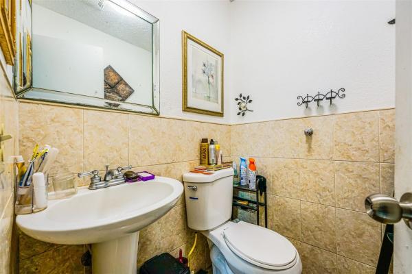 Town & Country, 3730 NW 21st St #306, Lauderdale Lakes, Florida 33311, image 1