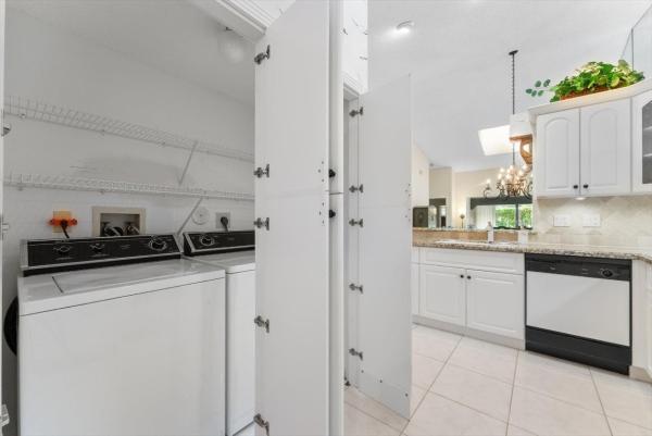 8333 Springlake Dr #A, Boca Raton, Florida 33496, image 1