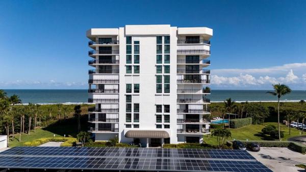 The Barclay Beach Club, 2800 N Highway A1a #408, Fort Pierce, Florida 34949, image 1