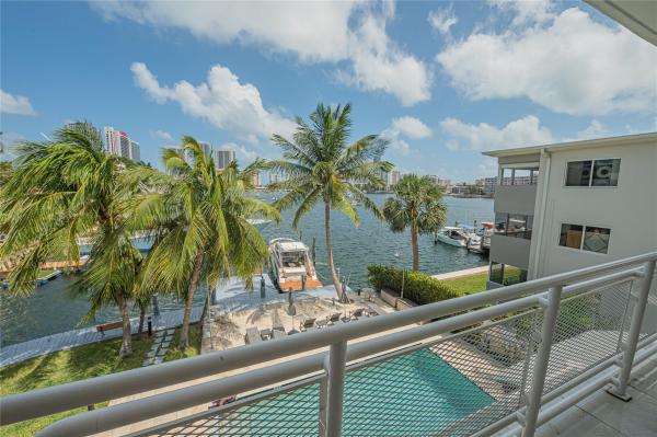 Golden Isles, 468 Golden Isles Dr 101 #402, Hallandale Beach, Florida 33009, image 1