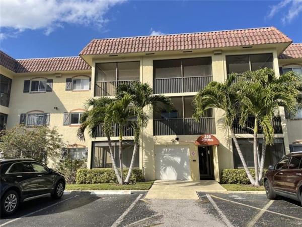 Barcelona North, 255 S Cypress Rd #342, Pompano Beach, Florida 33060, image 2