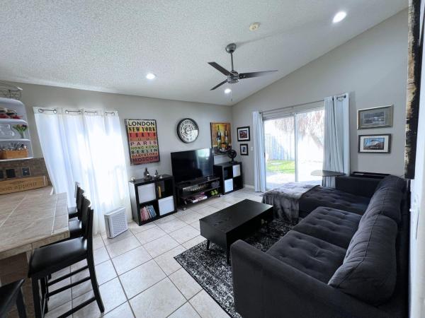 Banyan Oakridge, 4967 SW 32nd Way, Hollywood, Florida 33312, image 1