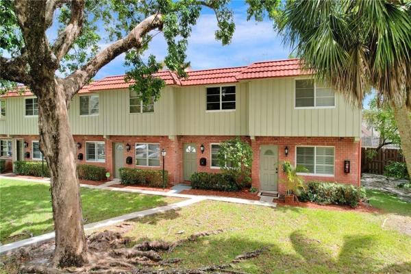 Manor Grove Village, 12 NE 20th Ct #9B, Wilton Manors, Florida 33305, image 1