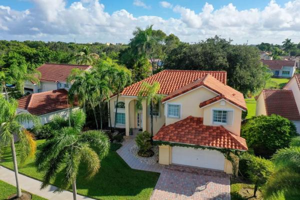 Laguna Springs 2, 524 Water Pt, Weston, Florida 33326, image 1