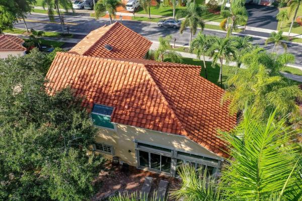 Laguna Springs 2, 524 Water Pt, Weston, Florida 33326, image 1