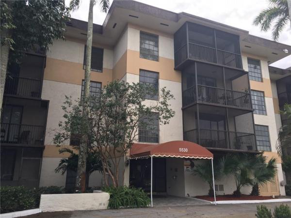 Inverwood Of Inverrary, 5530 NW 44th St #318C, Lauderhill, Florida 33319, image 1