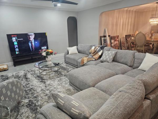 Hollywood Hills, 5500 Roosevelt St, Hollywood, Florida 33021, image 1