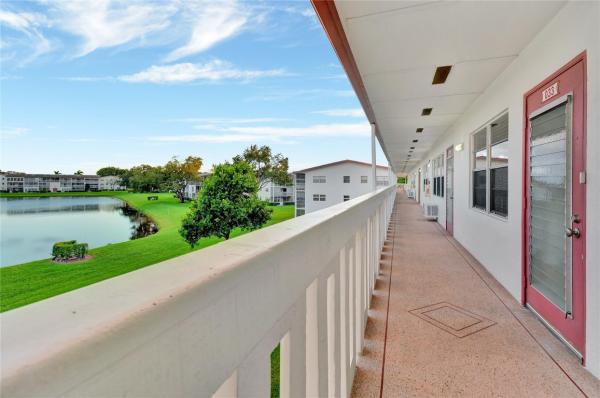 33 Fanshaw A, Boca Raton, Florida 33434, image 1