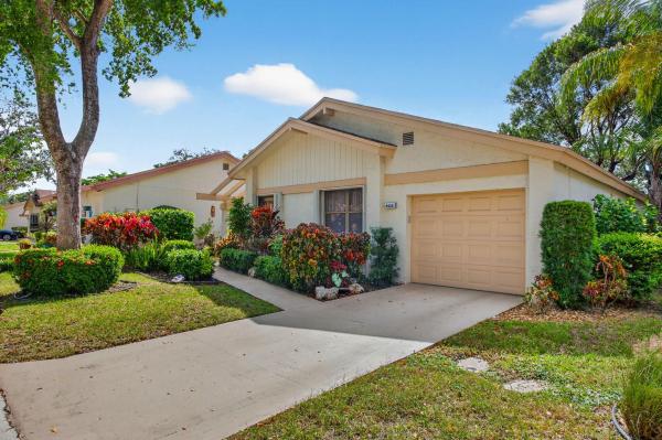 Sawgrass Village 1, 4432 Cordia Cir, Coconut Creek, Florida 33066, image 1