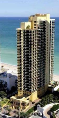 Sayan, 16275 Collins Ave #2304, Sunny Isles Beach, Florida 33160, image 1