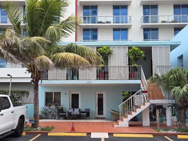 Hollywood Beach, 320 Indiana St, Hollywood, Florida 33019, image 1