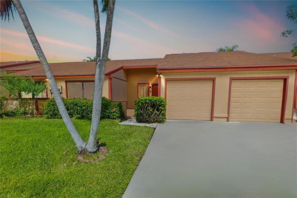 Boynton Lakes 3, 6 Walcott Dr, Boynton Beach, Florida 33426, image 1