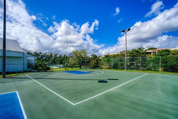 Lakes Of Newport, 7515 NW 3rd St, Plantation, Florida 33317, image 1