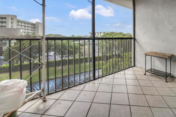 Water Chase At Cypress Bend, 2230 N Cypress Bend Dr #504, Pompano Beach, Florida 33069, image 1