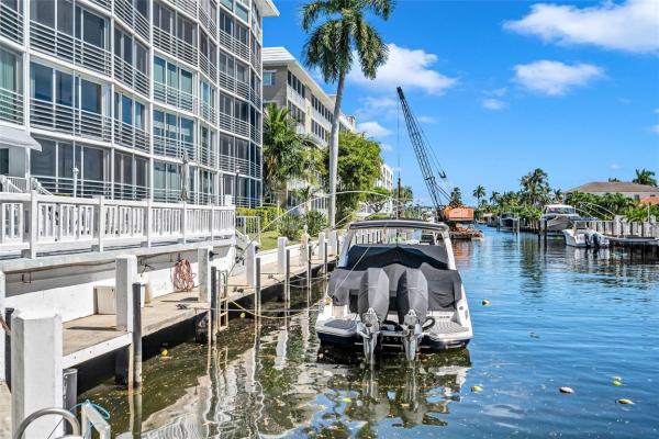 3050 NE 47th Ct #201, Lauderdale By The Sea, Florida 33308, image 1