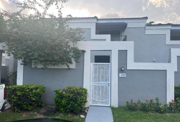 Cross Creek Townhomes, 2333 SW 82nd Way, North Lauderdale, Florida 33068, image 1