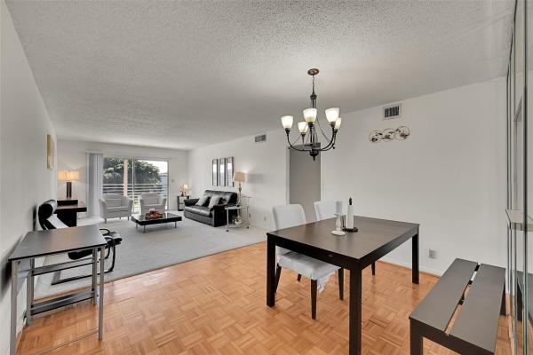 Portofino Village, 3203 Portofino Pt #M4, Coconut Creek, Florida 33066, image 1