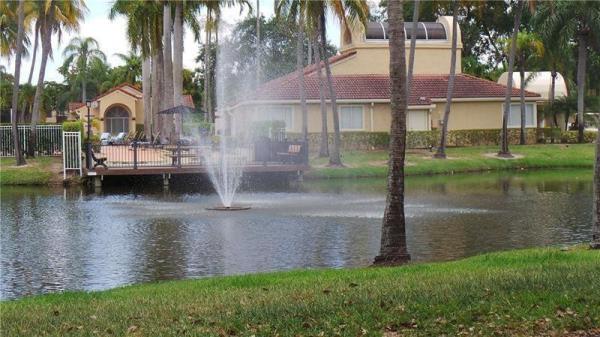 Coco Parc, 901 S Lyons Rd #1206, Margate, Florida 33063, image 1