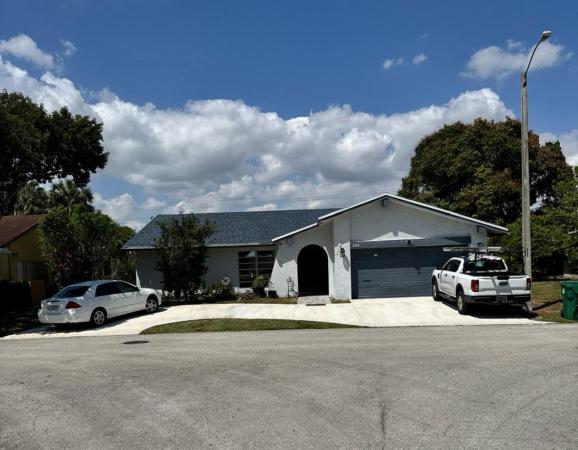 The Woodlands, 5305 Bayberry Ln, Tamarac, Florida 33319, image 1