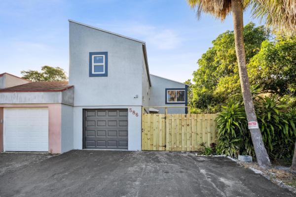 Rainberry Woods, 586 NW 46th Ave, Delray Beach, Florida 33445, image 1