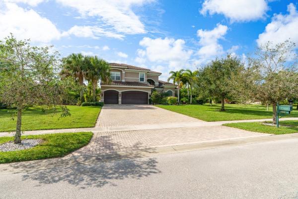 7797 Maywood Crest Dr, West Palm Beach, Florida 33412, image 1