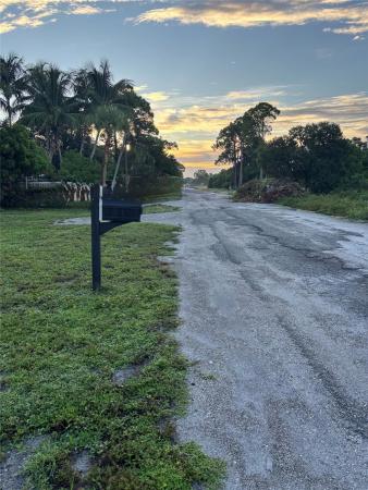 West Palm Beach No HOA, 5211 Pine Grove Dr, West Palm Beach, Florida 33417, image 2