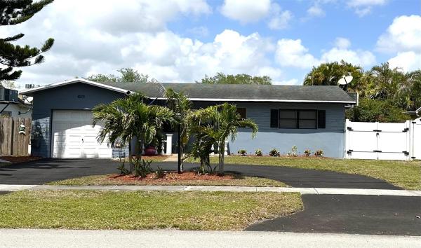 Sheridan Hills, 4201 Thomas St, Hollywood, Florida 33021, image 1